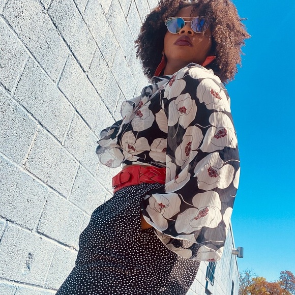 Handmade floral print wrap blouse size small - Picture 3 of 4